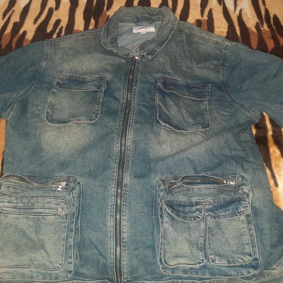 !!!FASHION NOVA JEAN JACKET FOR SALE!!! - Picture 1 of 4